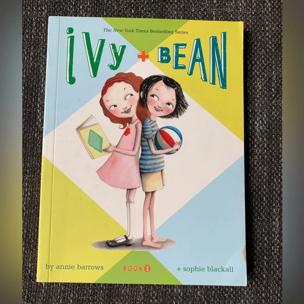 2 Ivy & Bean Chapter Books, Kids